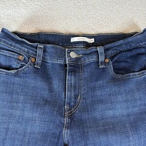 Levis Jeans Womens Size 28 Blue Denim Medium Wash‎ Boyfriend 28x25